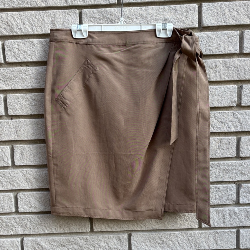 Banana Republic Tan Wrap Pencil Skirt Sz 8